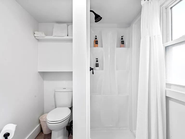 2 Sargent St #3 — Photo 20