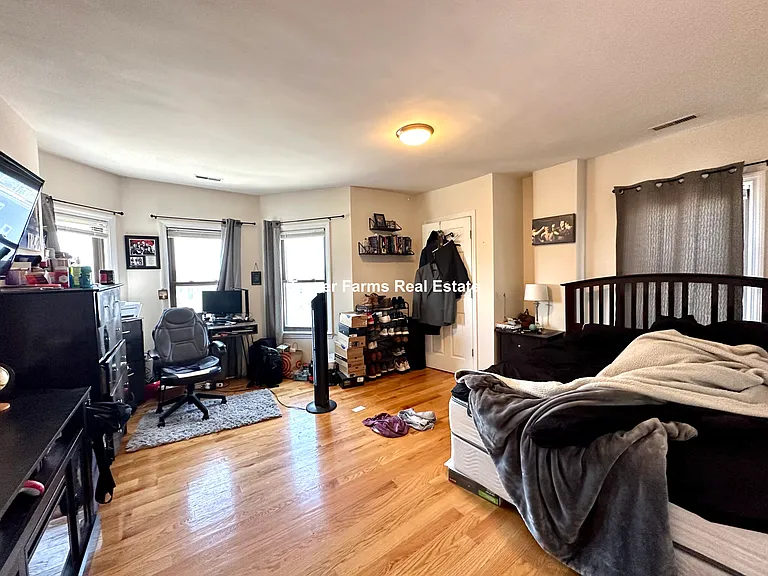 914 Dorchester Ave #3F — Photo 7