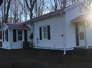 214 Lake St, King, NC 27021