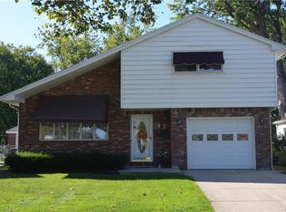 43 S Shore Blvd, Lackawanna, NY 14218