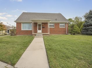 1382 Montie Rd, Lincoln Park, MI 48146