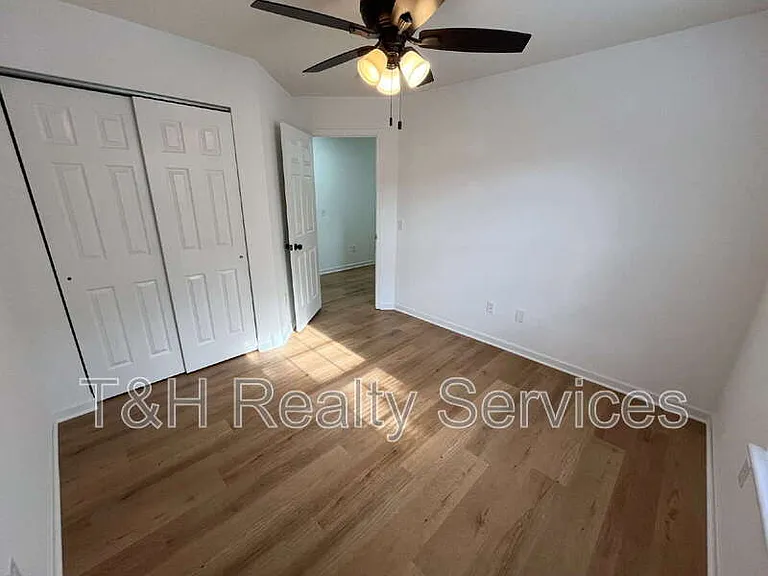 14952 Oak Rd — Photo 12