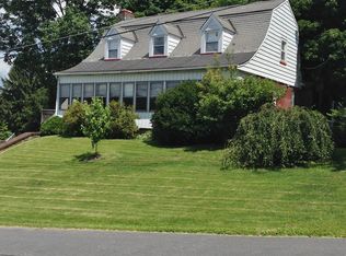 627 Center St, Bangor, PA 18013