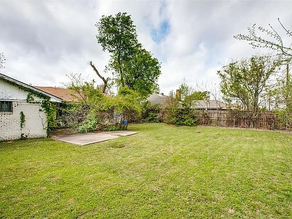 5th image of 8703 Forest Green Dr
