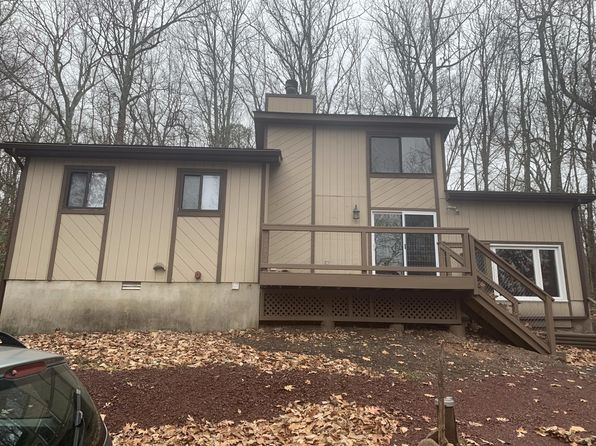 1098 Woodhaven Dr
