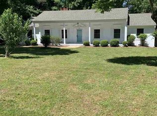1006 Driftwood Dr, Siler City, NC 27344