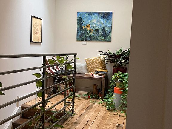 3rd image of 1833 Fairmount Ave APT 305