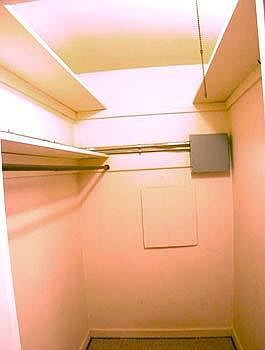 5th image of 2332 N High St APT C