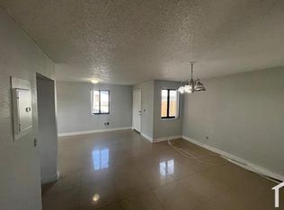 1727 NW 16th St, Miami, FL 33125