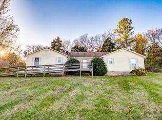 511 N Main St, Cornersville, TN 37047