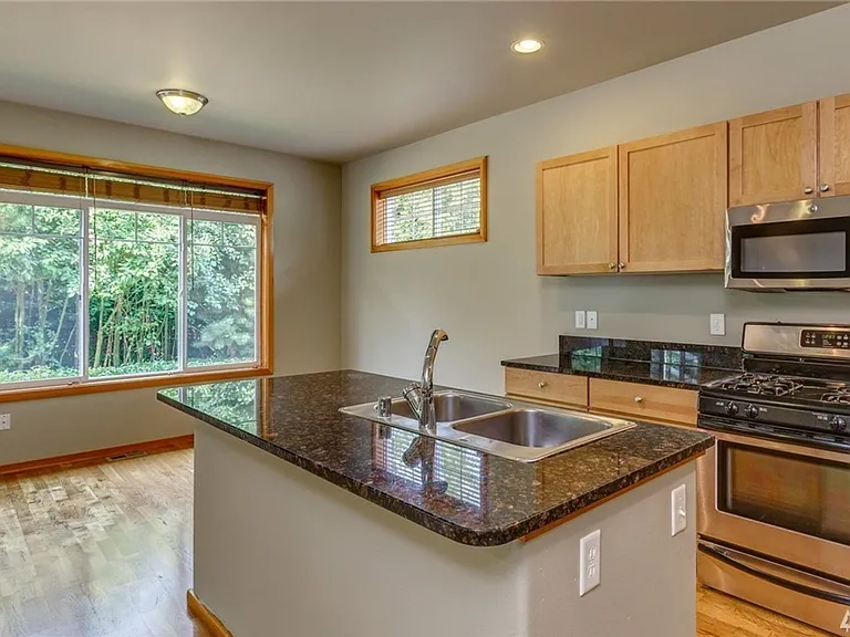 6274 Kona Ct — Photo 10