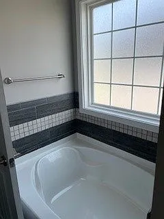1351 Freedom Dr — Photo 9