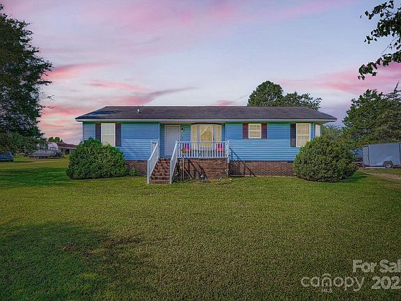 2nd image of 7785 Crestwood Dr