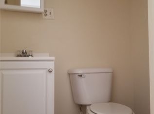 225 S 3rd St APT 1, Richmond, KY 40475