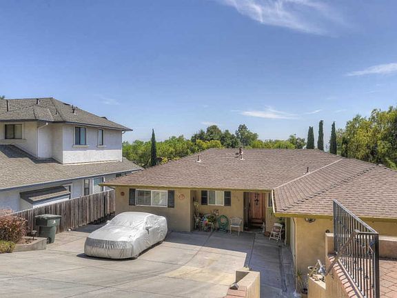 2nd image of 10501 Observatory Dr