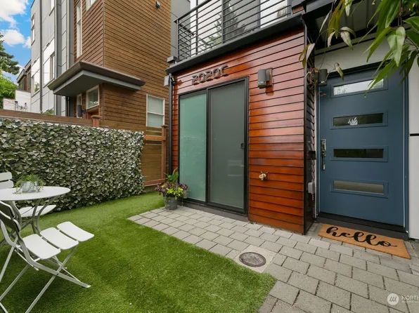 2020 NW 62nd Street #C, Seattle, WA 98107