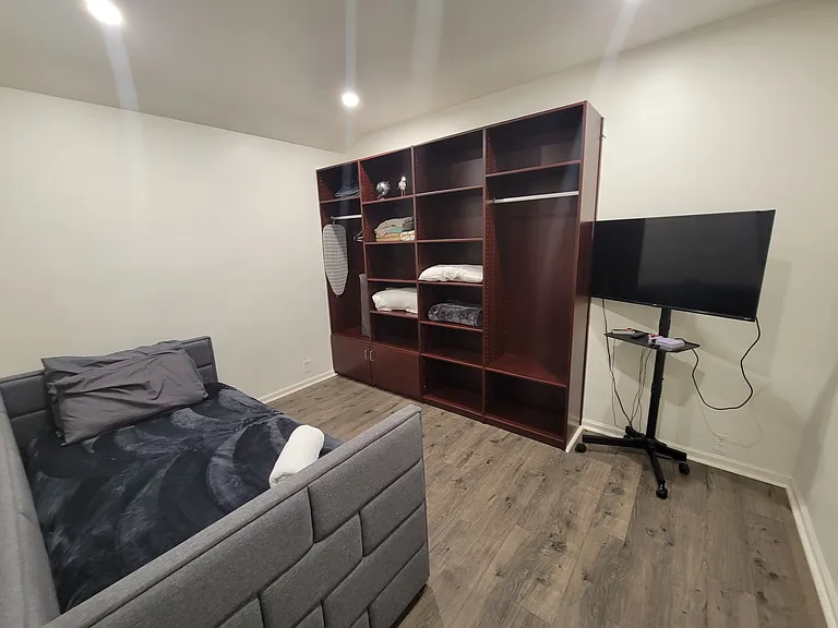 1427 S Shenandoah St #1427 — Photo 9