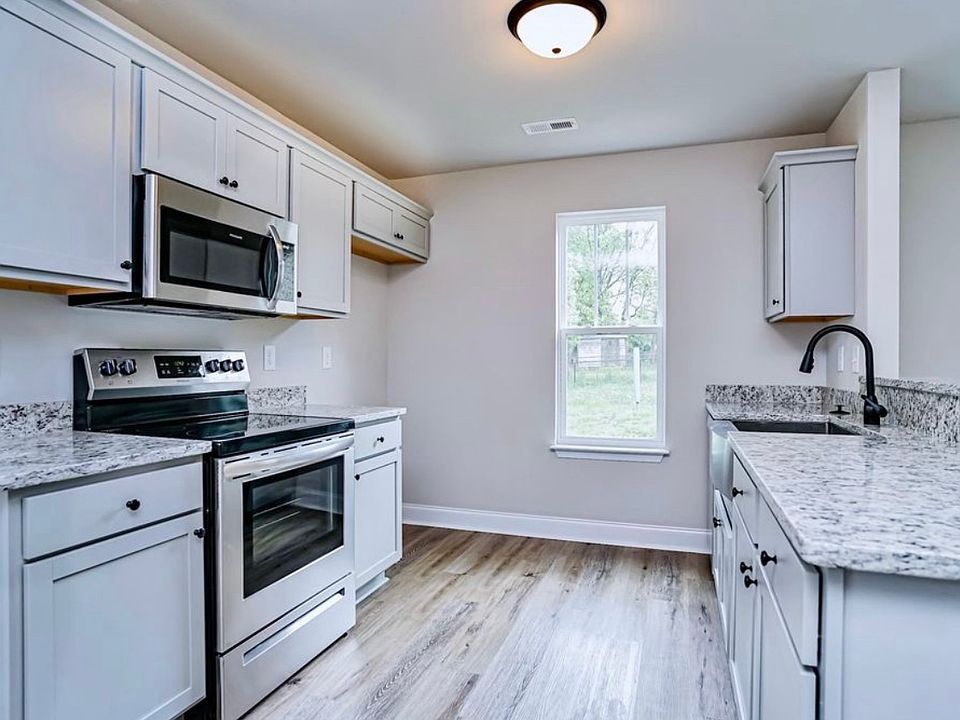 1st image of 18 Hillhouse St
