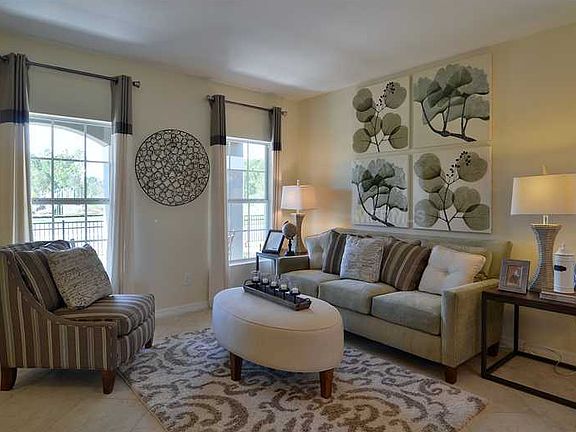2nd image of 15211 Capri Isle Ln