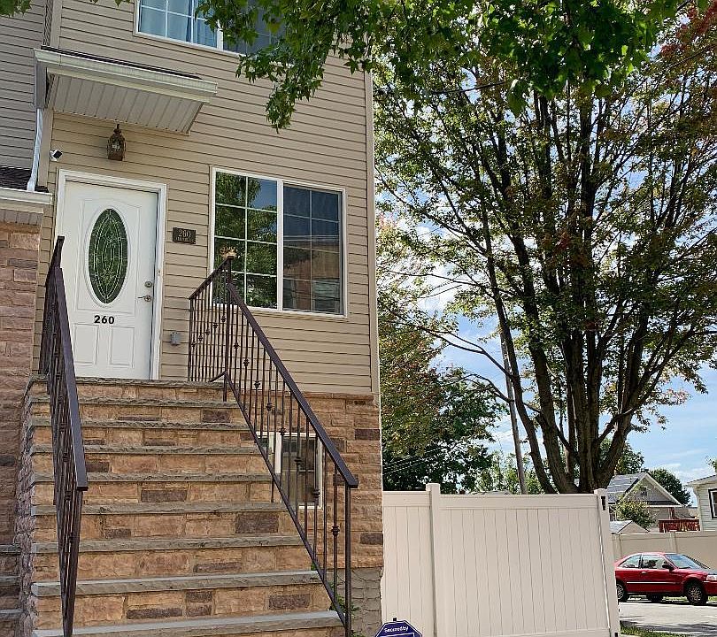 1st image of 260 Elizabeth St