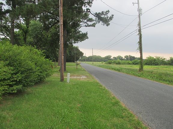 5th image of 4405 Townsend Dr