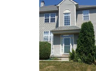 510 Andover Ln, Collegeville, PA 19426