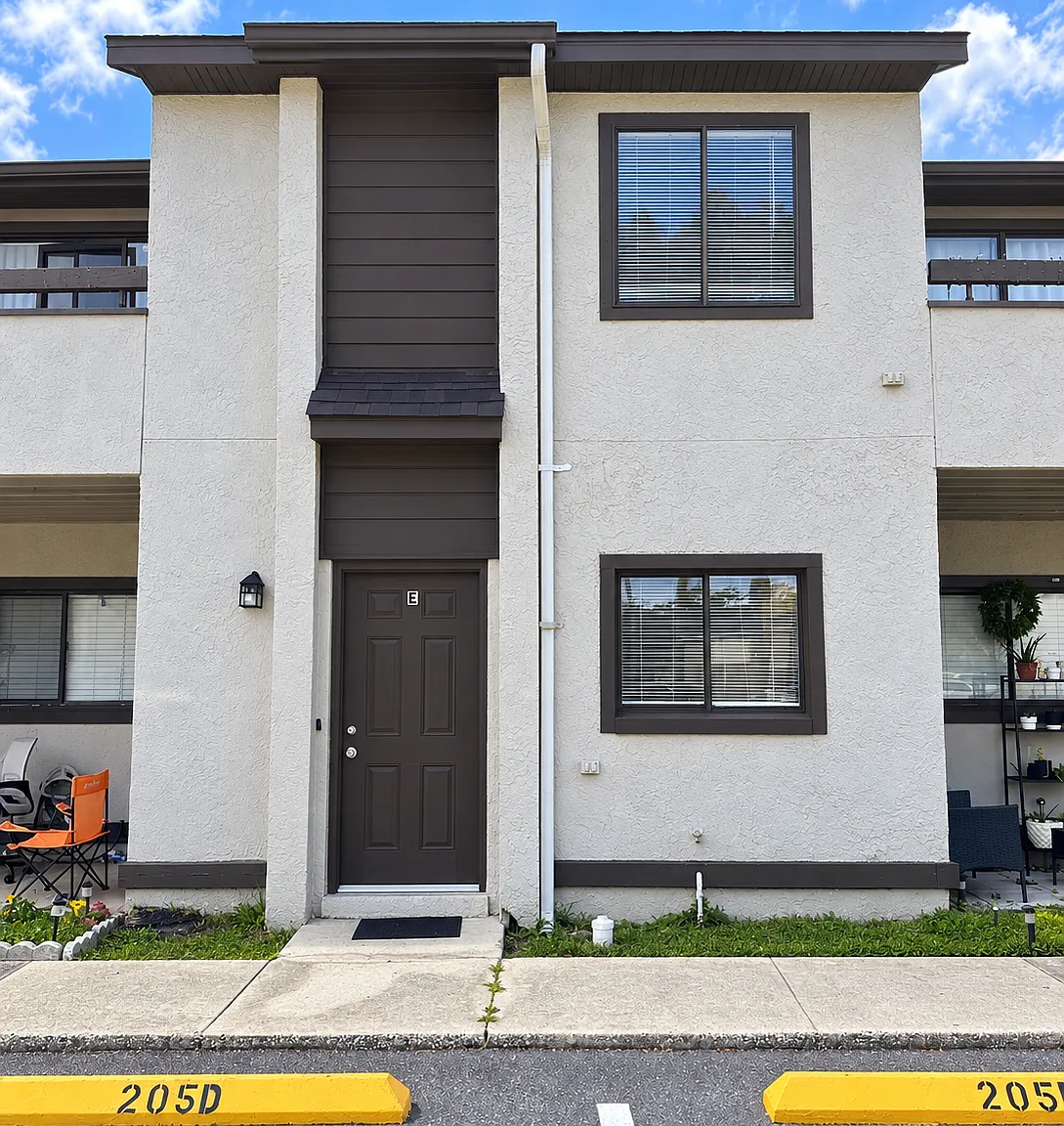205 Eden Lane — Photo 1