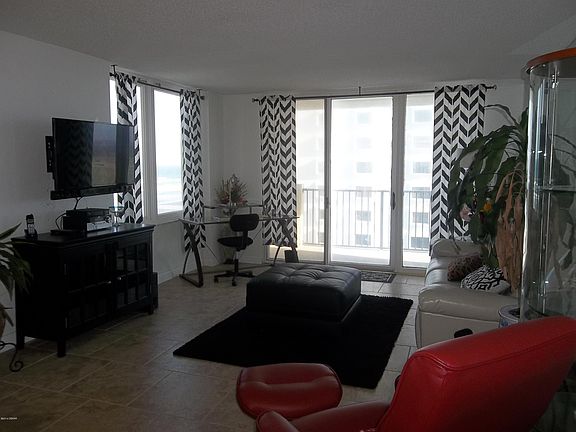 4th image of 2987 Atlantic Ave Unit 501