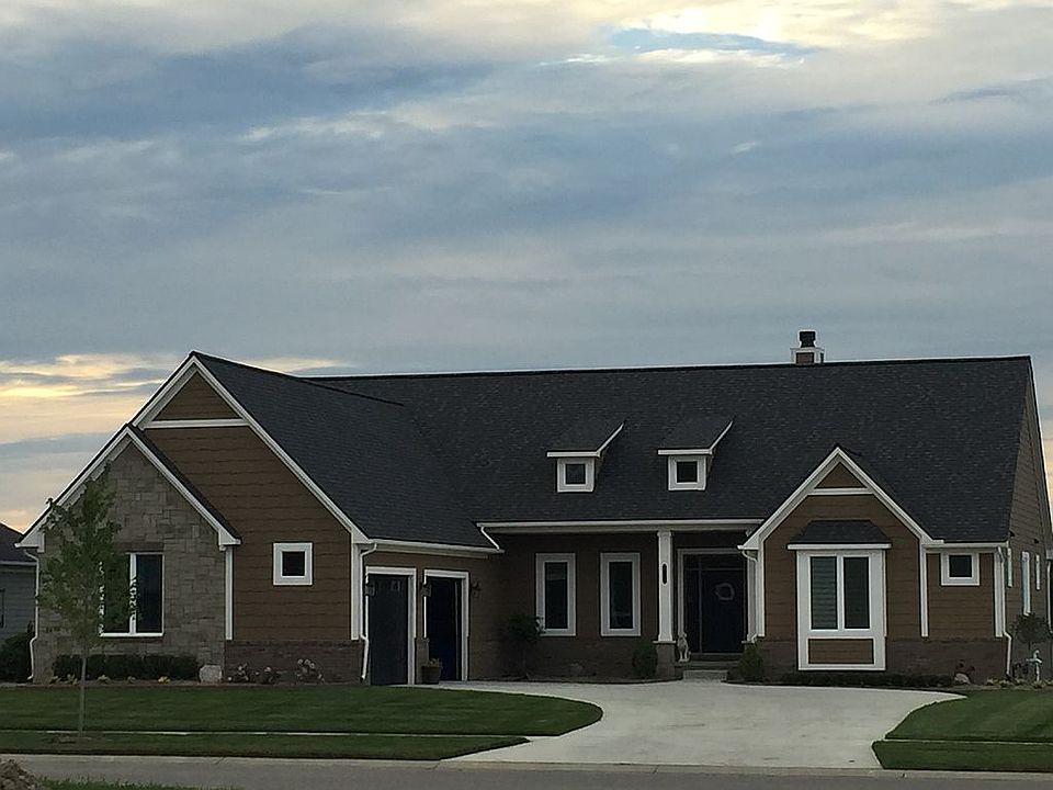 1st image of 472 Southshore Dr