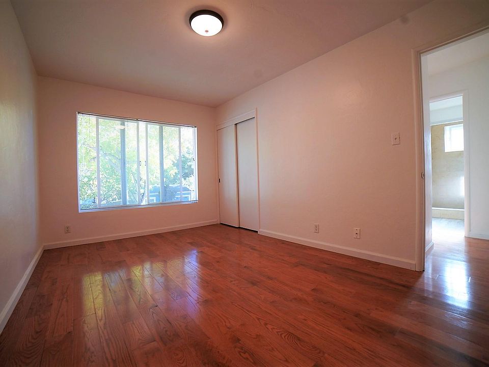 1st image of 475 Hawthorne Ave