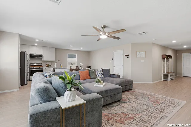 14818 Dillard Ml — Photo 8