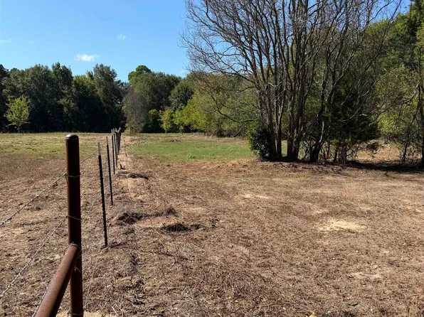673 Water Tower Rd, Big Sandy, TX 75755