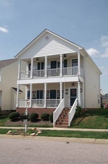 Charming Charleston home