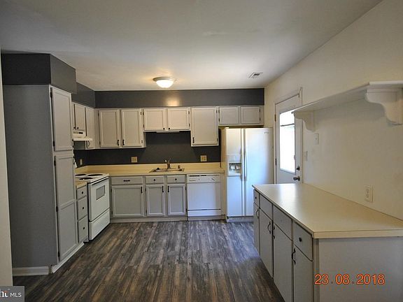 4th image of 5109 Dominion Dr