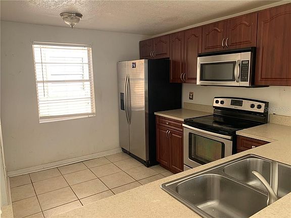 2nd image of 10220 Turtle Hill Ct