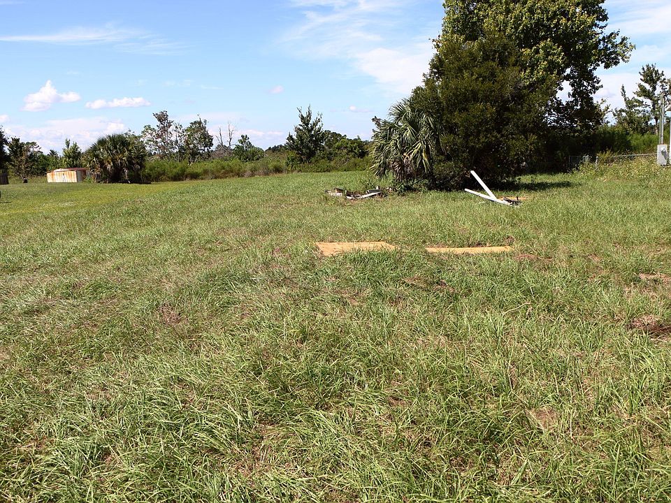 1st image of 000 Cambridge Dr