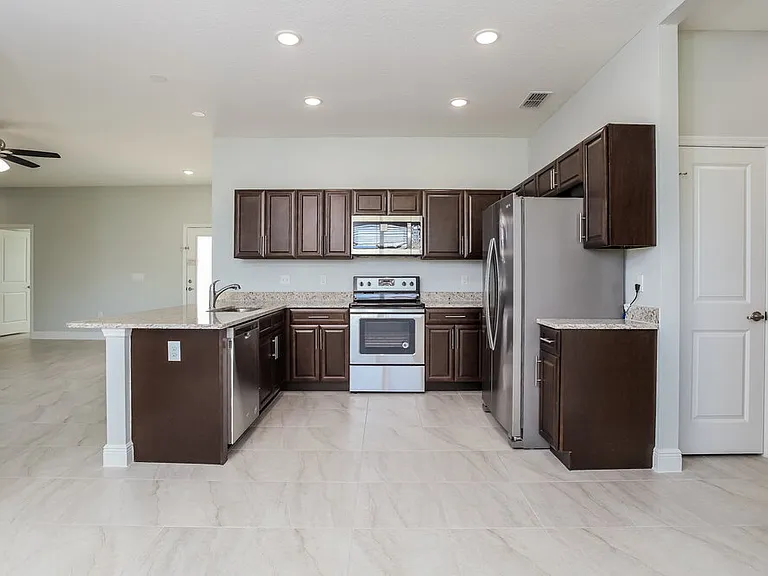 764 Leonardo Ct — Photo 6