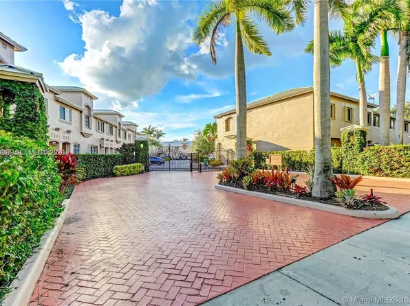 15800 SW 92nd Ave Unit 11B, Palmetto Bay, FL 33157