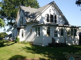 509 Canyon Ave, Garretson, SD 57030