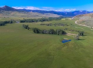 982 Road 4dt, Meeteetse, WY 82433