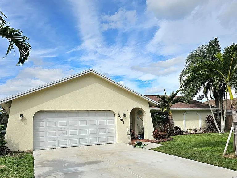 14507 Larkspur Ln — Photo 7