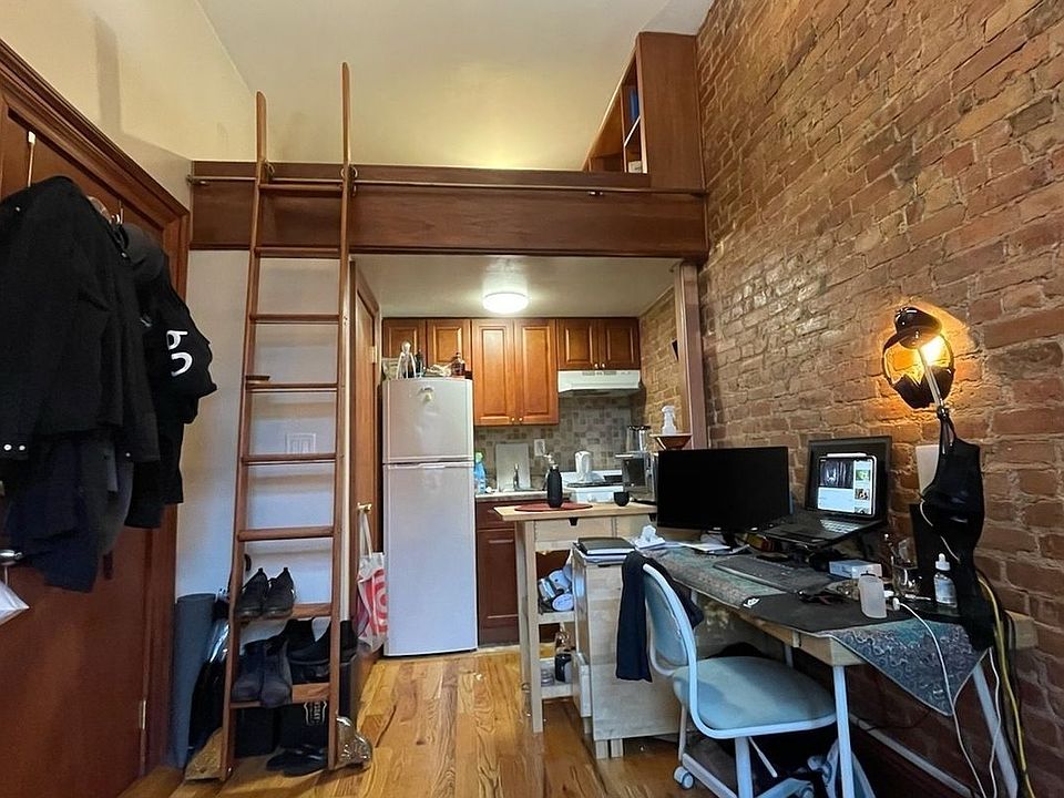 1st image of 73 Gates Ave APT 1
