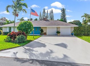 9272 SE Duncan St, Hobe Sound, FL 33455