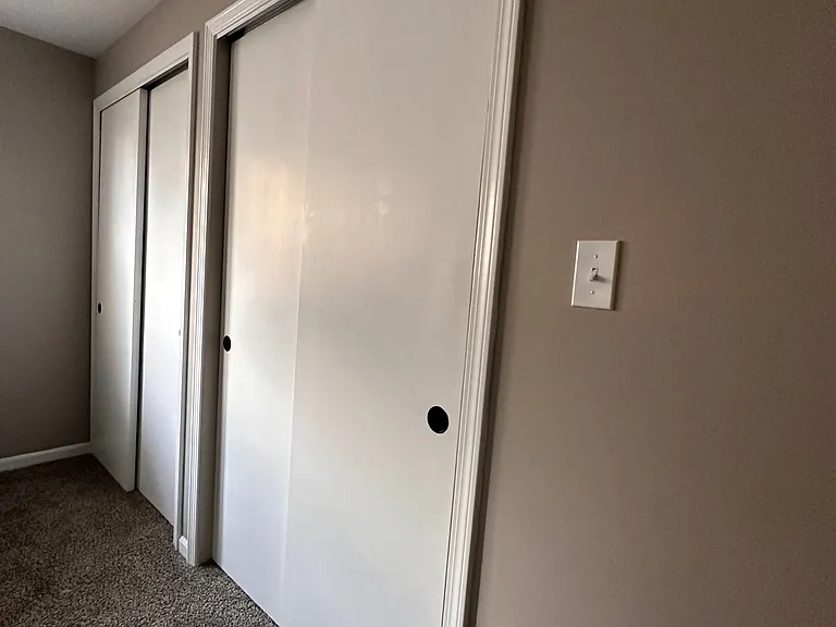 4627 Oak Creek Dr — Photo 10