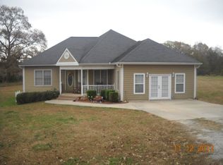 390 Lambert Ln, Carrollton, GA 30117