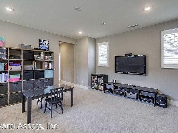 3rd image of 6675 Solterra Vista Pkwy.