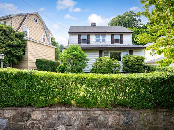 47 Penzance Road, Stamford, CT 06902