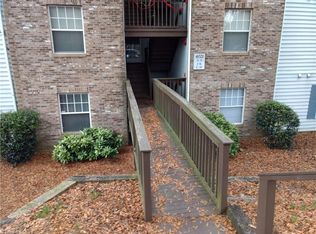 4021 Whirlaway Ct APT C, Clemmons, NC 27012