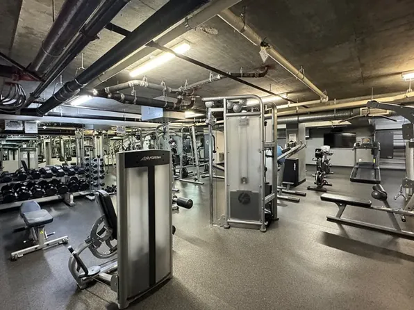 1150 J St, San Diego, CA