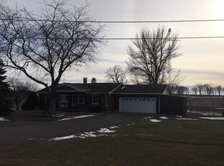 1481 Amboy Rd, Amboy, IL 61310